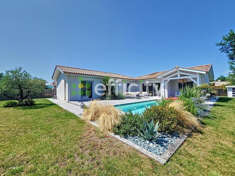 Pavillon - 110 m² - 4 pièces