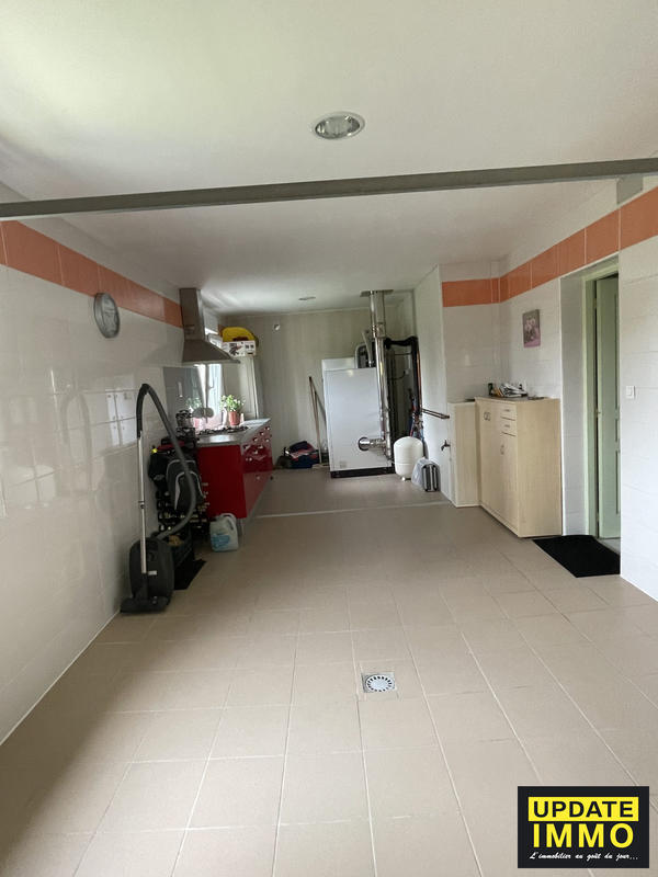 Maison - 134 m² - 9 pièces