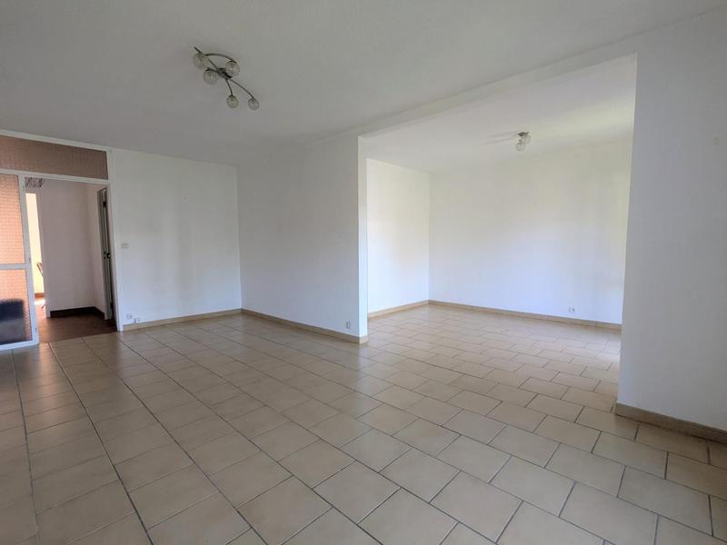 Appartement - 83 m² - 3 pièces