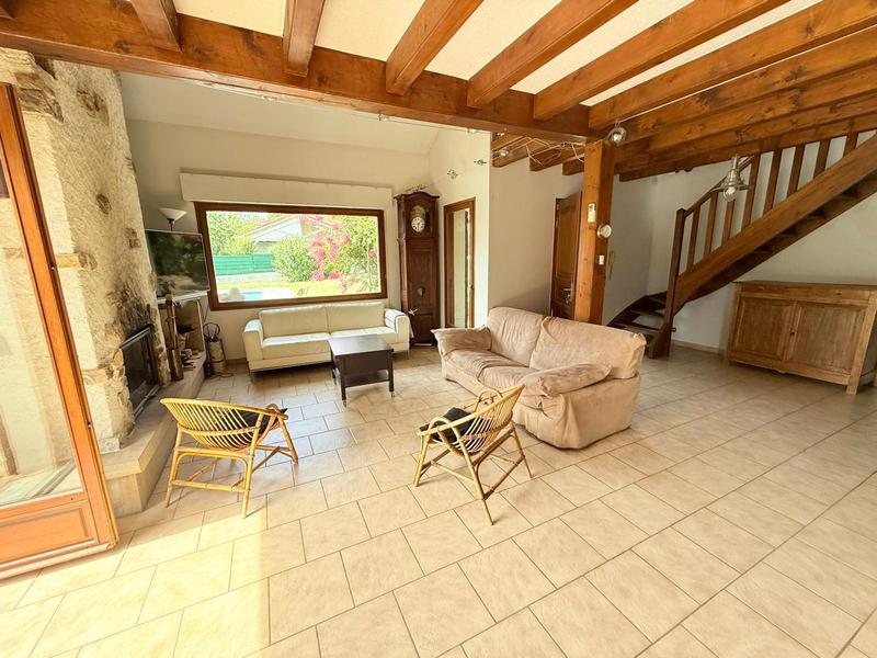 Maison - 175 m² - 7 pièces