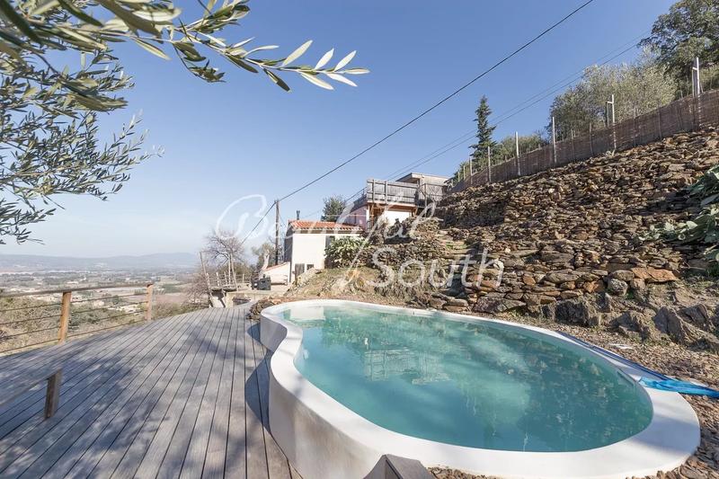 Mas - 160 m² - 7 pièces