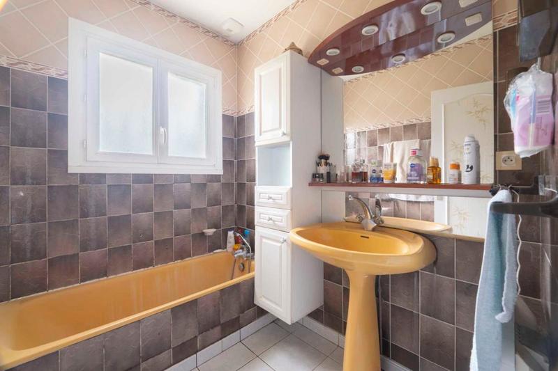 Maison - 114 m² - 5 pièces