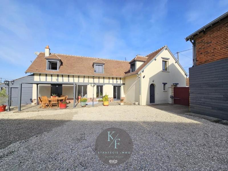 Maison - 206 m² - 5 pièces