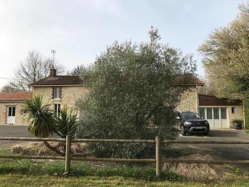 Maison - 296 m² - 11 pièces