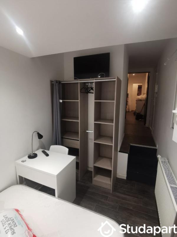 Chambre - 12 m² - 1 pièce