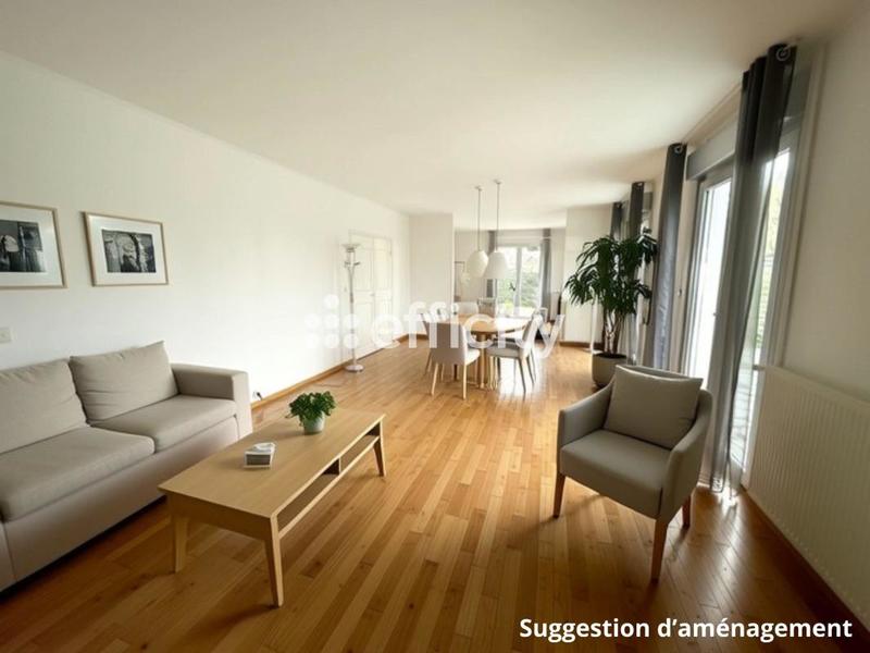 Maison - 164 m² - 8 pièces