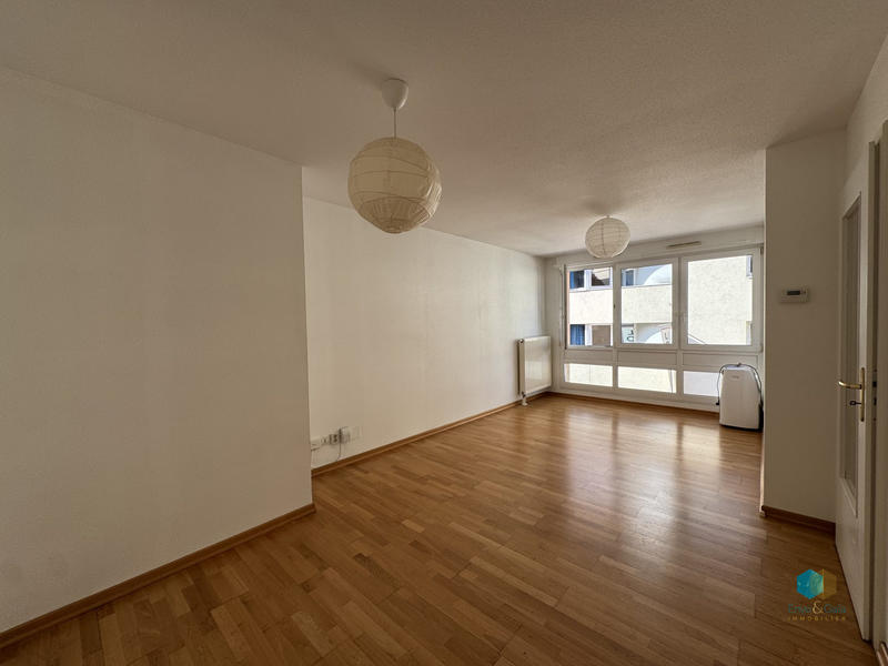 Appartement - 56 m² - 3 pièces
