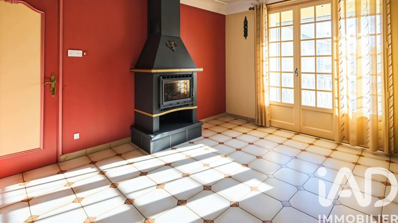 Maison - 100 m² - 5 pièces