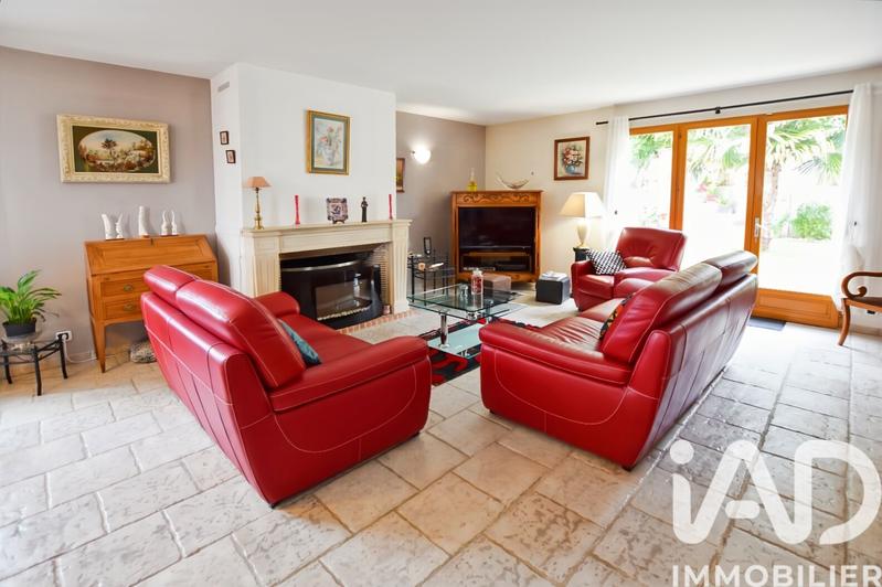 Maison - 180 m² - 6 pièces