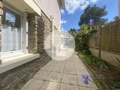 Maison - 104 m² - 5 pièces