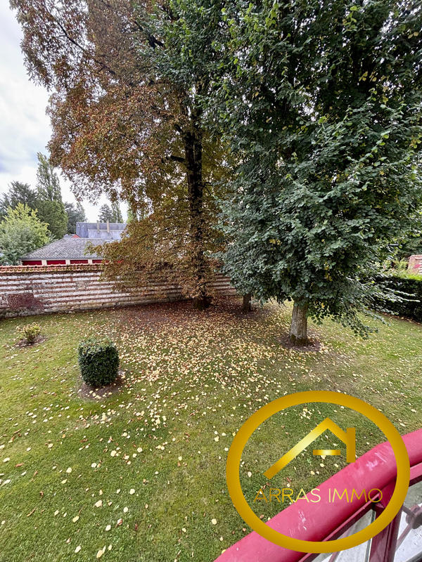 Appartement - 90 m² - 3 pièces