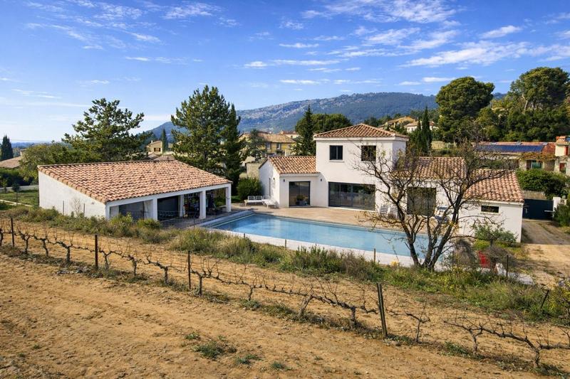 Maison - 166 m² - 5 pièces