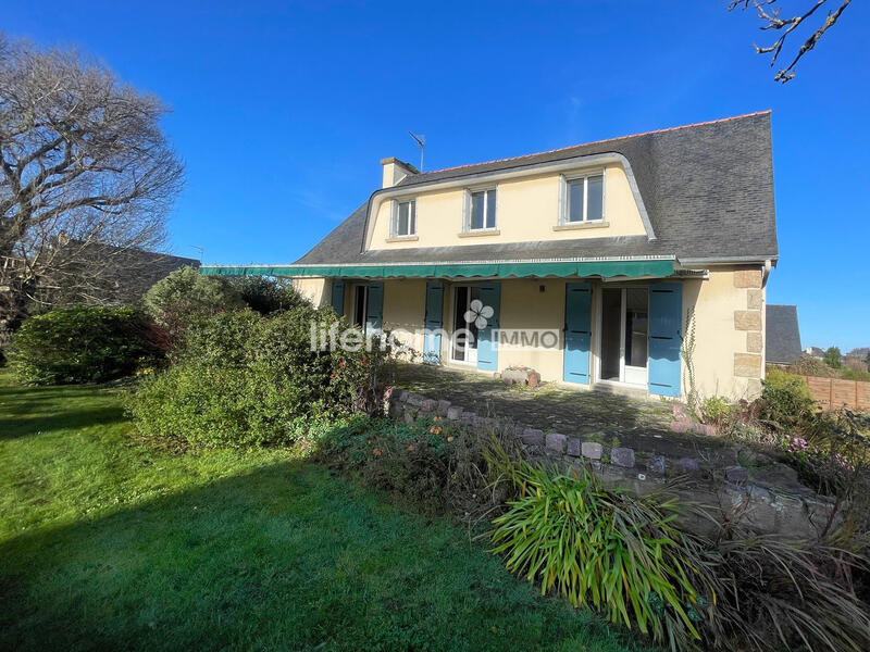 Maison - 190 m² - 7 pièces