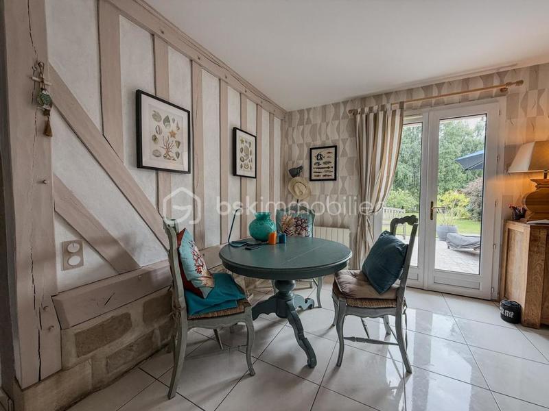 Propriété - 167 m² - 6 pièces