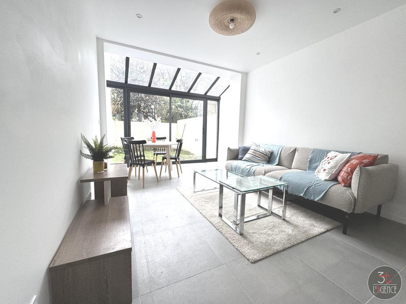 Maison - 75 m² - 5 pièces