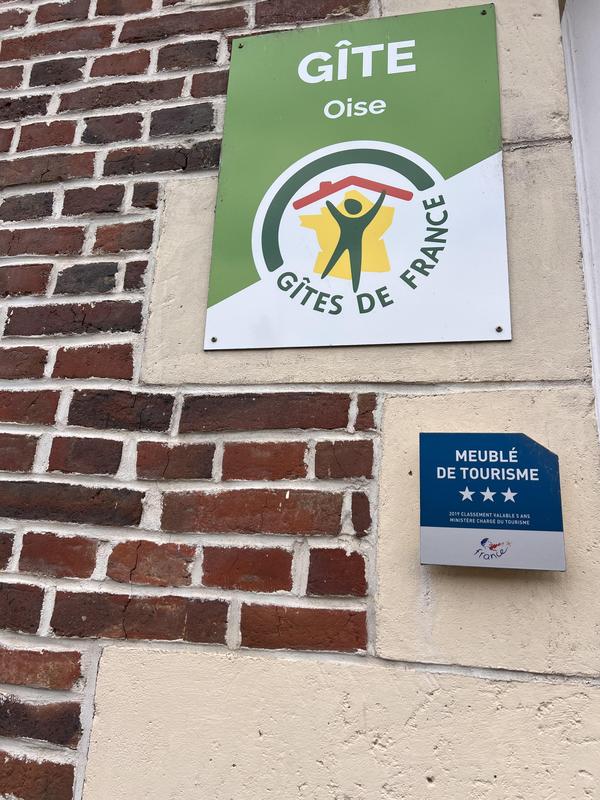 Corps de ferme - 250 m² - 10 pièces