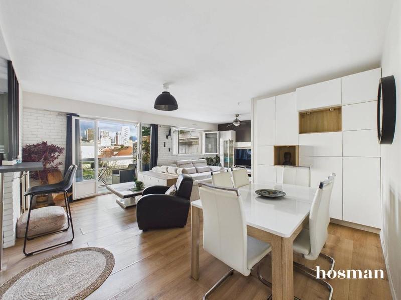 Appartement - 85 m² - 4 pièces