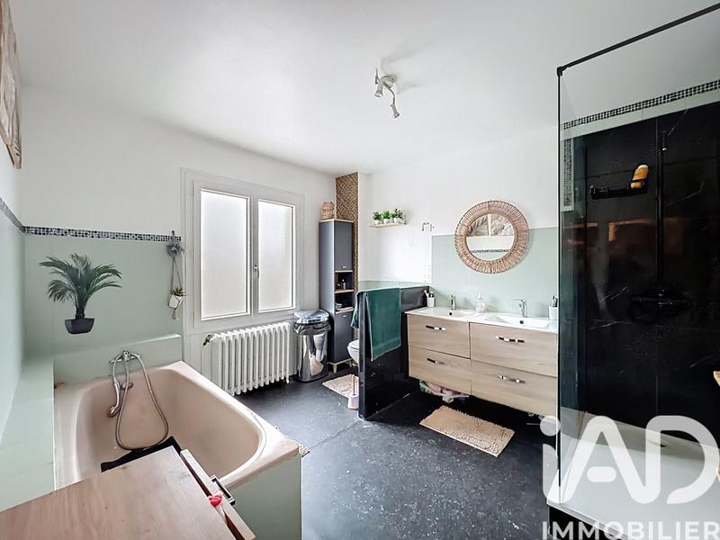 Maison - 125 m² - 6 pièces