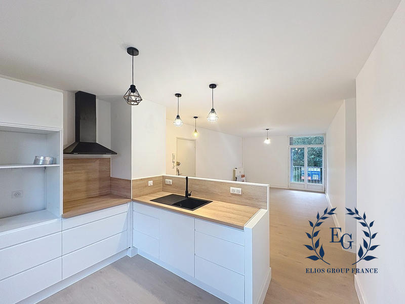 Appartement - 79 m² - 4 pièces