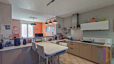 Maison - 108 m² - 5 pièces