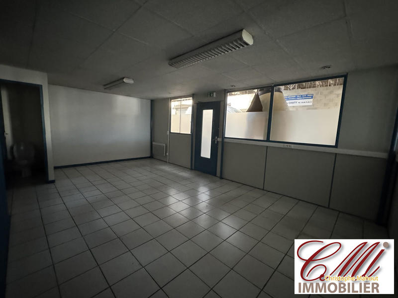Local commercial - 132 m²