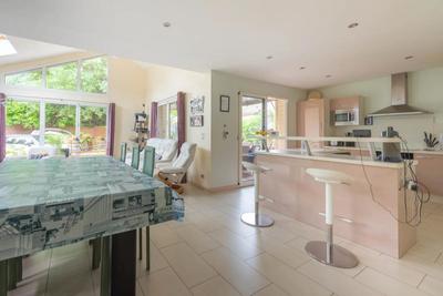 Maison d'architecte - 207 m² - 7 pièces