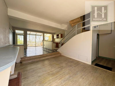 Maison - 129 m² - 4 pièces