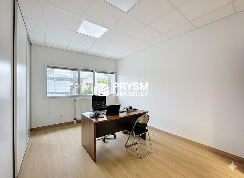 Bureau - 19 m² - 1 pièce