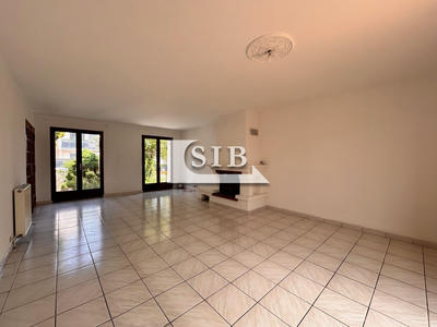 Maison ancienne - 114 m² - 6 pièces