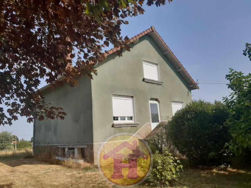 Maison - 95 m² - 4 pièces