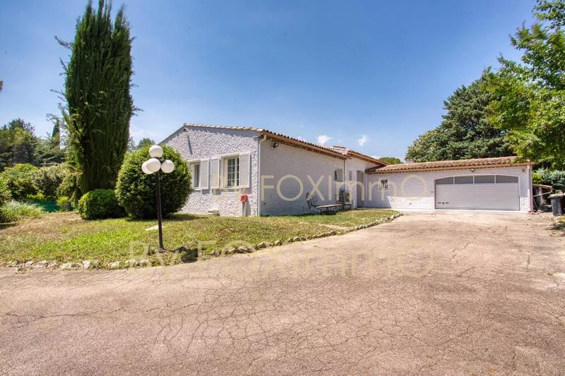 Maison - 190 m² - 7 pièces