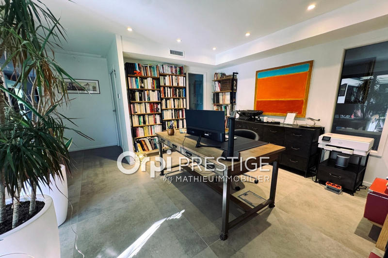 Maison - 193 m² - 6 pièces