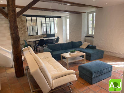 Maison ancienne - 185 m² - 10 pièces