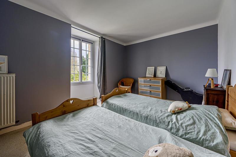 Maison de village - 239 m² - 8 pièces