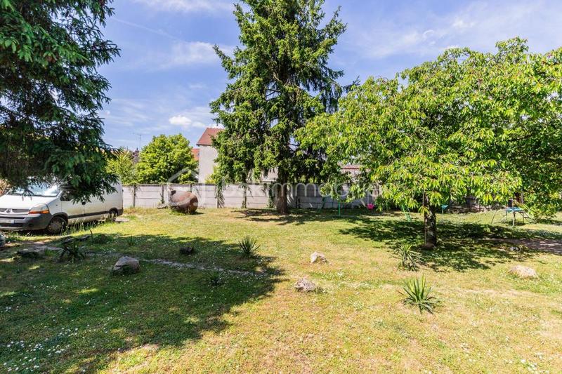 Maison - 105 m² - 6 pièces