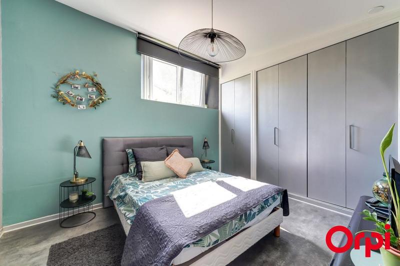 Appartement - 145 m² - 5 pièces