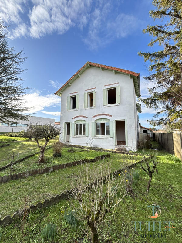 Maison ancienne - 115 m² - 5 pièces