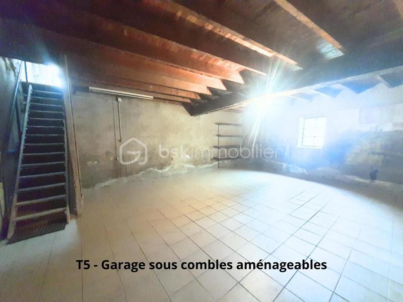 Immeuble - 270 m² - 12 pièces
