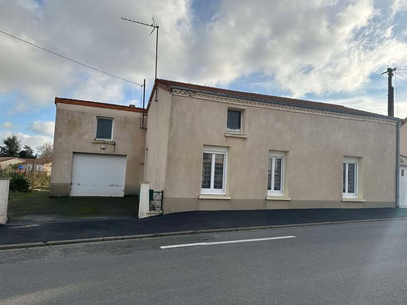 Maison - 83 m² - 4 pièces