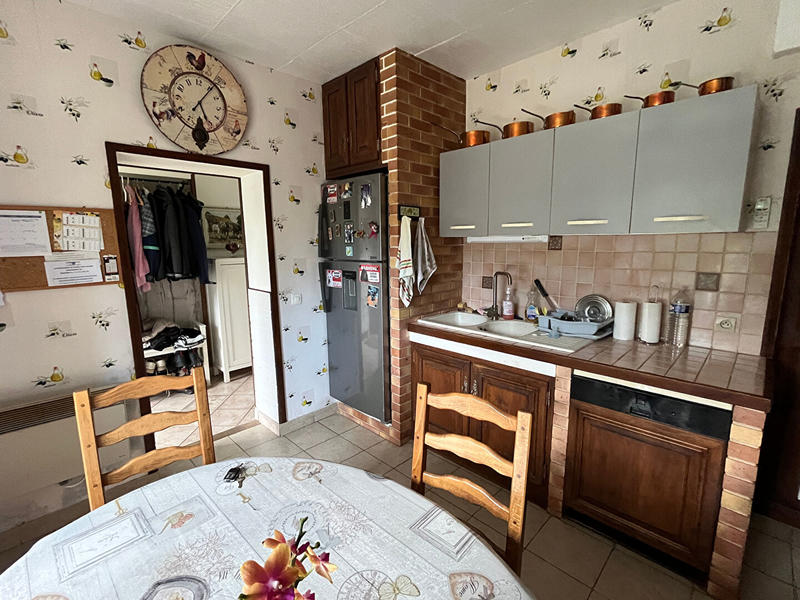 Maison - 180 m² - 6 pièces