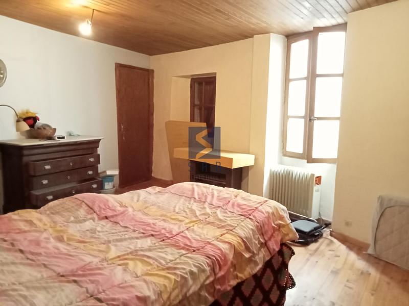 Maison de village - 90 m² - 4 pièces