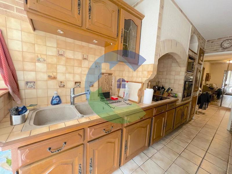 Appartement - 95 m² - 5 pièces