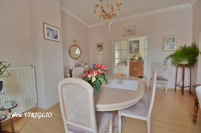 Maison - 155 m² - 6 pièces