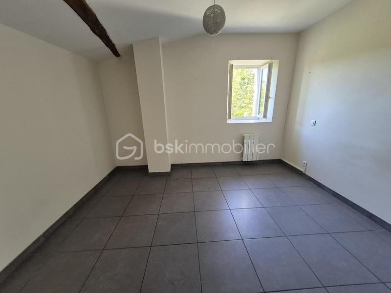 Maison - 102 m² - 4 pièces