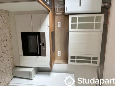 Chambre - 12 m² - 1 pièce