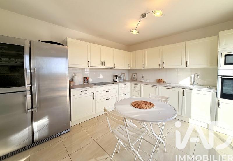 Appartement - 138 m² - 5 pièces