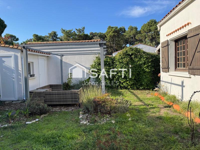 Maison - 90 m² - 4 pièces