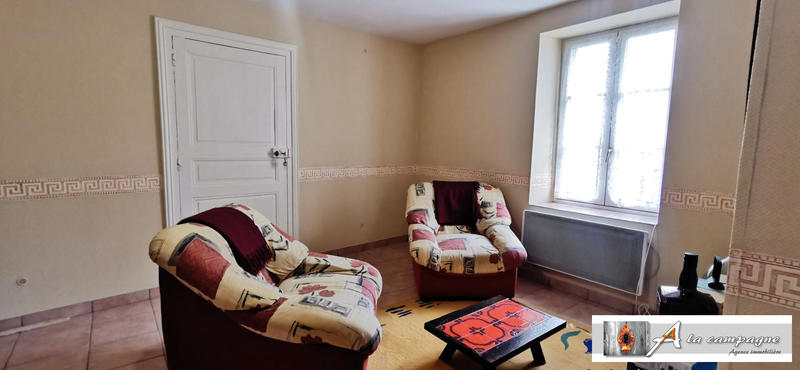 Maison - 200 m² - 11 pièces