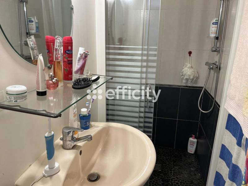 Maison - 138 m² - 7 pièces