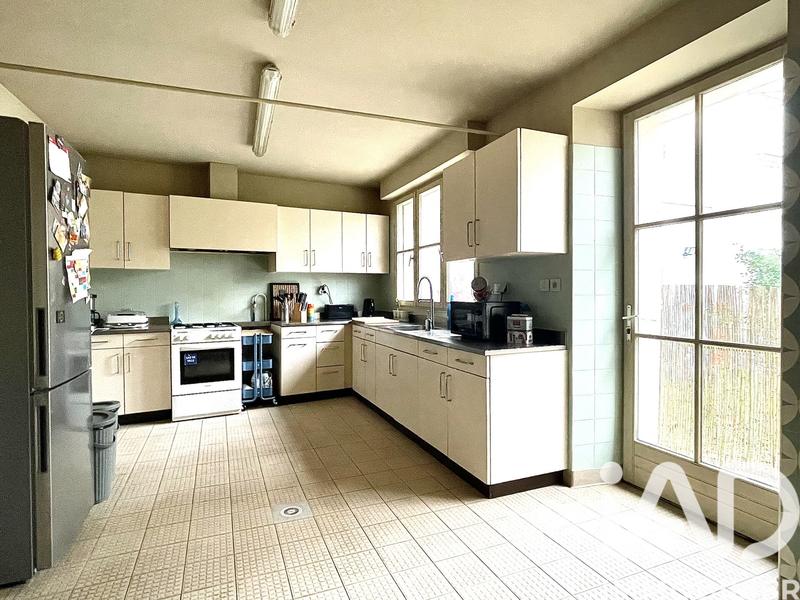 Appartement - 145 m² - 4 pièces